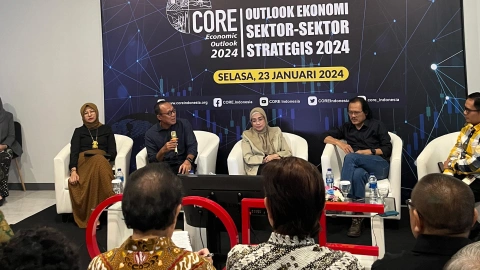 CORE Indonesia menyelenggarakan diskusi "Outlook Ekonomi Sektor-Sektor Strategis 2024" 
pada Selasa (23/1/2024) Jl. Tebet Barat Dalam Raya No. 76A, Jakarta Selatan.